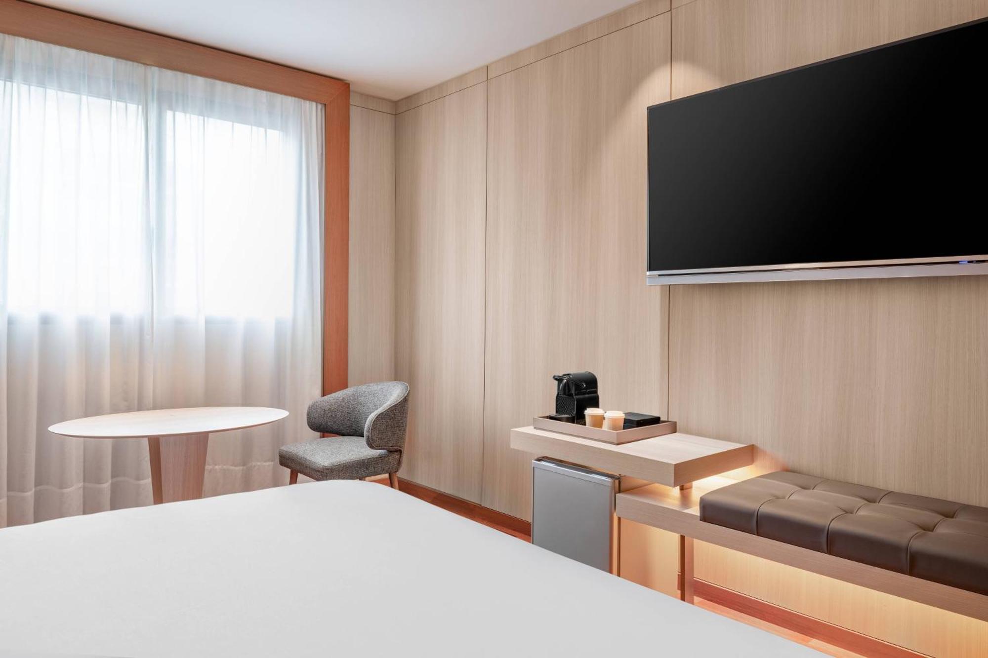 Ac Hotel Huelva By Marriott Екстер'єр фото